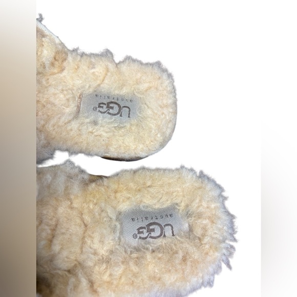 UGG Kalie Chestnut Suede Y2K
Sheepskin Lined Wood Sole Mule
Clogs 5426 Size 9 - Picture 7 of 10